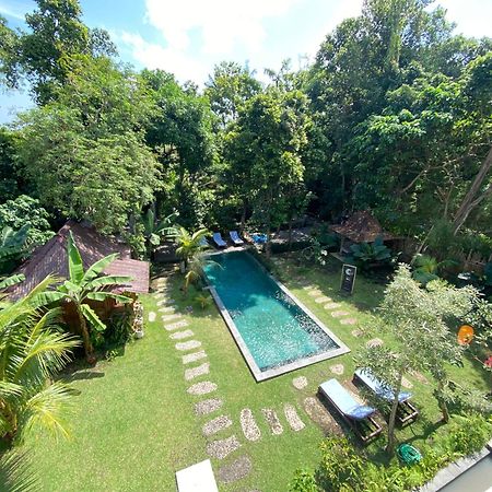 Mahamustika Riverside Canggu Exterior foto