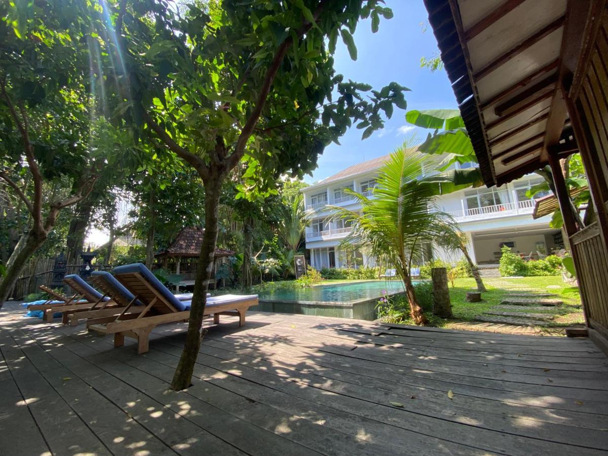 Mahamustika Riverside Canggu Exterior foto