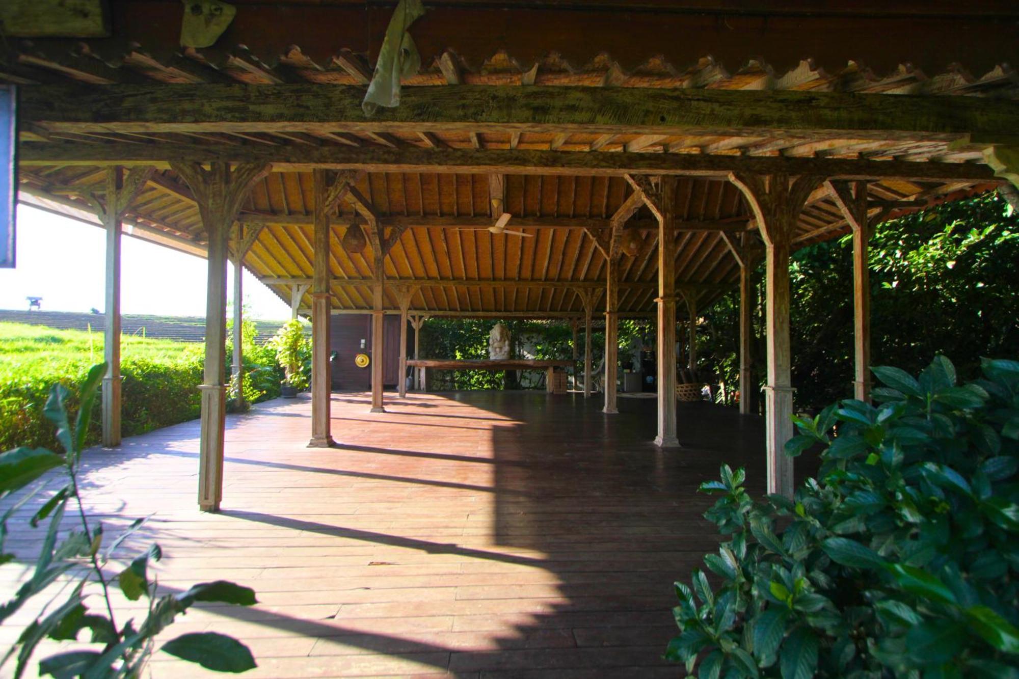 Mahamustika Riverside Canggu Exterior foto