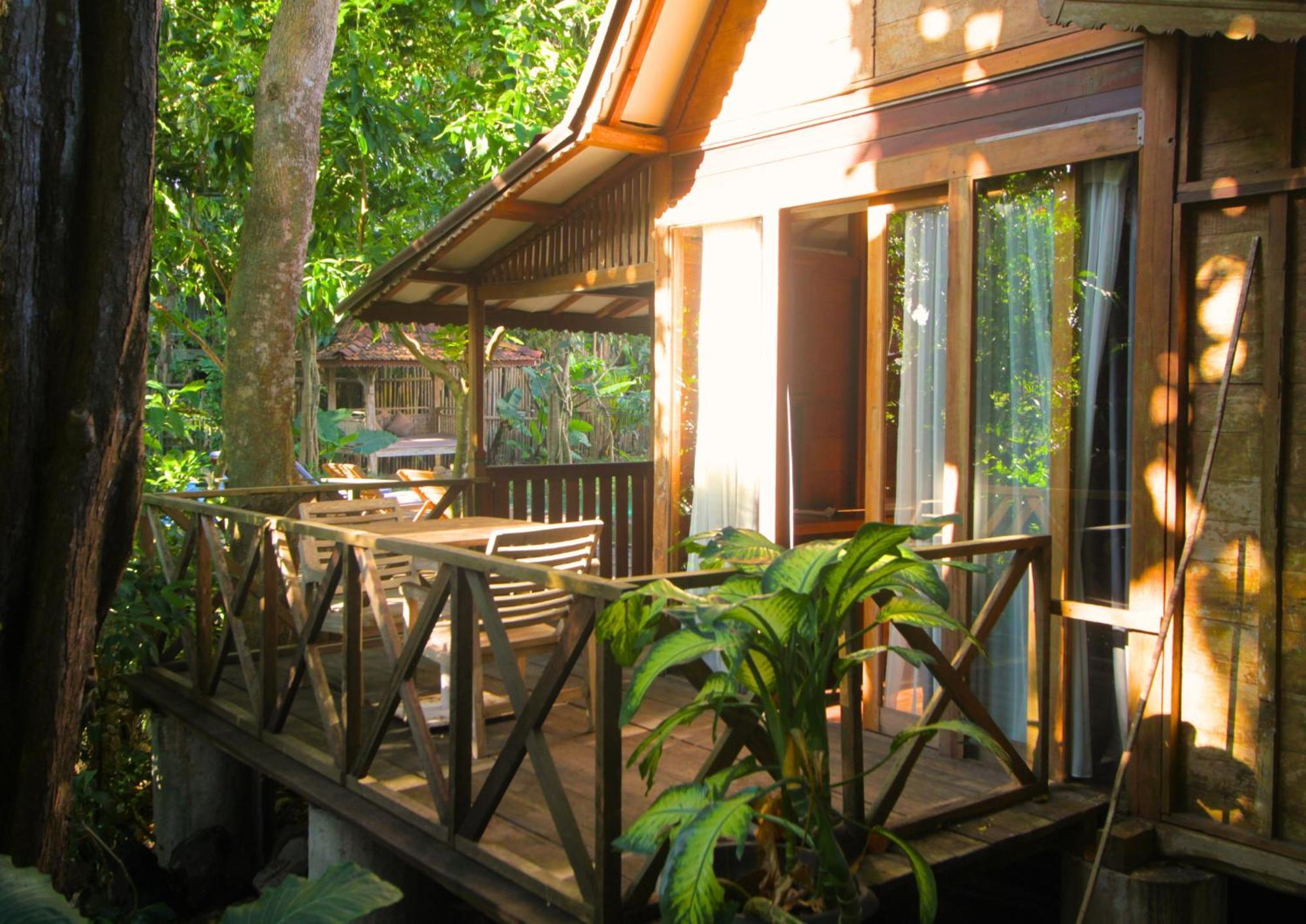 Mahamustika Riverside Canggu Exterior foto